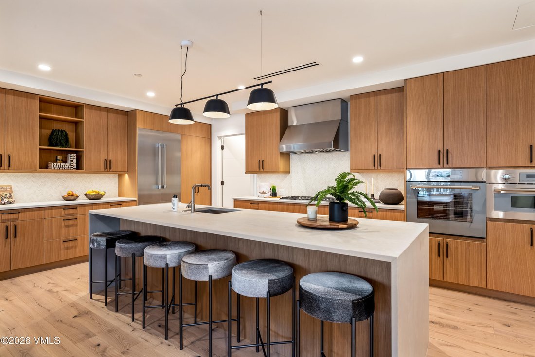 Condo in Avon, Colorado, United States 1 - 18329086