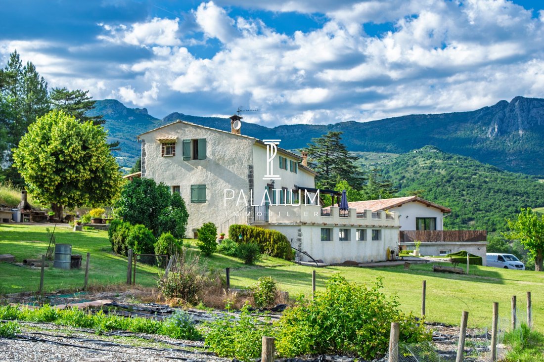 House in Noyers-sur-Jabron, Provence-Alpes-Côte d'Azur, France 2 - 18332318