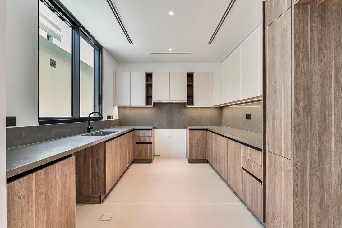 House in Al Wasl, Dubai, United Arab Emirates 2 - 18332213