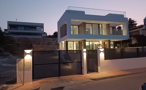 Villa a Estepona, Andalusia, Spagna 1