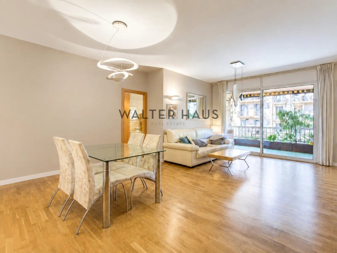 Apartment in Eixample, Barcelona, Spain 4 - 18328385