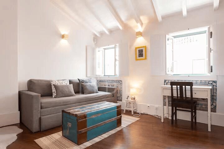 Apartment in Misericordia, Lisbon, Portugal 3 - 18328171