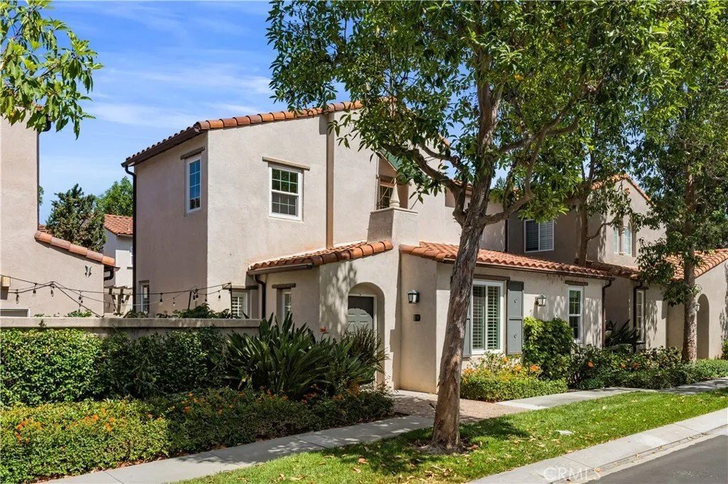 Condo in Irvine, California, United States 2 - 18327311