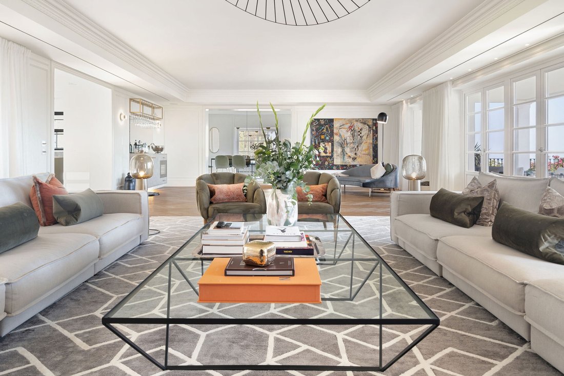 Villa in Sierra Blanca, Marbella, Spain 2 - 18326892