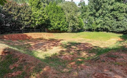 Land in Roswell, Georgia, United States 1
