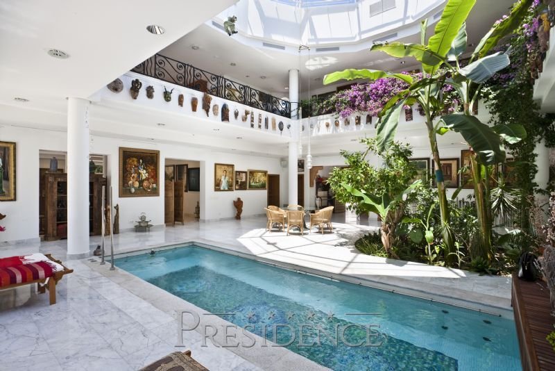 Villa in Barrio Salamanca, Madrid, Spain 2 - 18329555