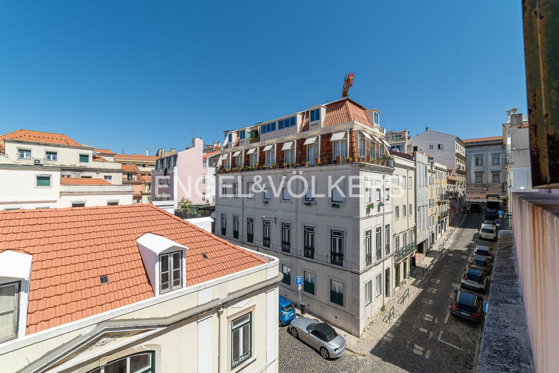 Apartment in Santo Antonio, Lisbon, Portugal 3 - 18328206