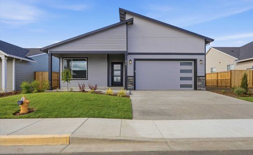 House in Yamhill, Oregon, United States 1