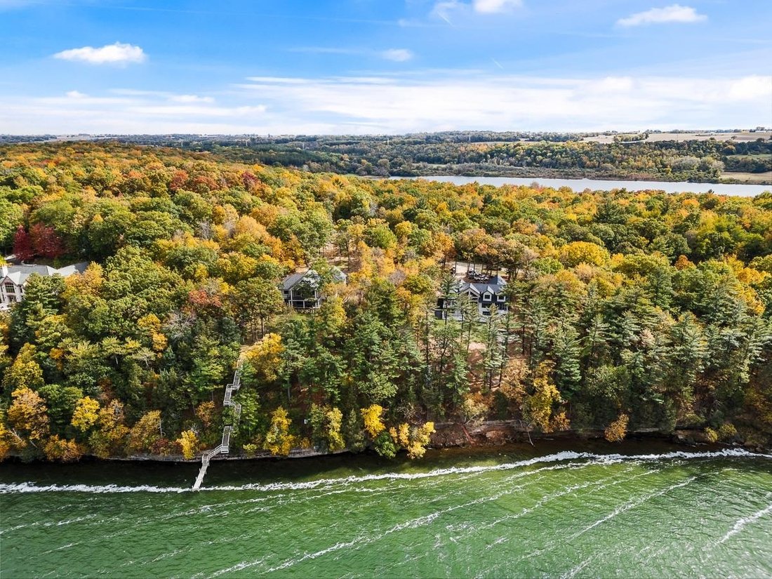 Land in Markesan, Wisconsin, United States 5 - 18332050