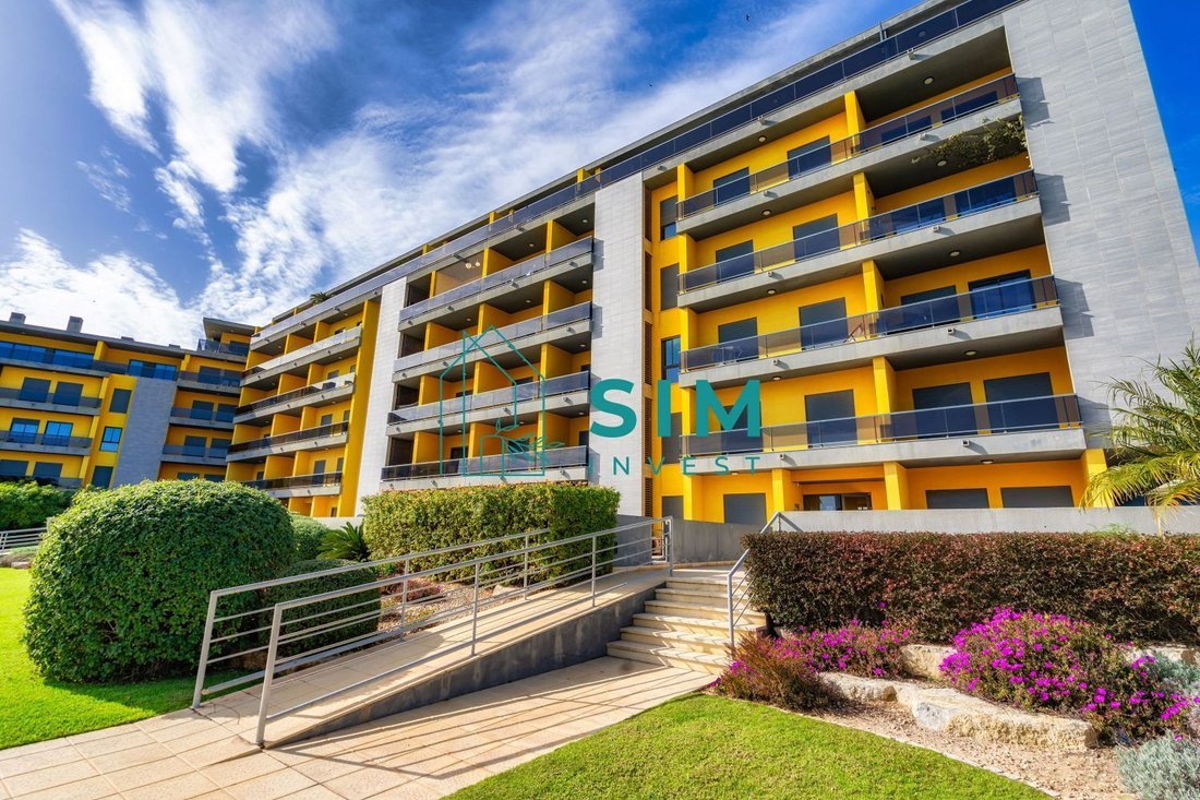 Apartment in Quarteira, Algarve, Portugal 3 - 18328596
