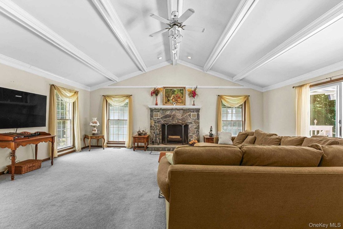 House in Brewster, New York, United States 5 - 18246803