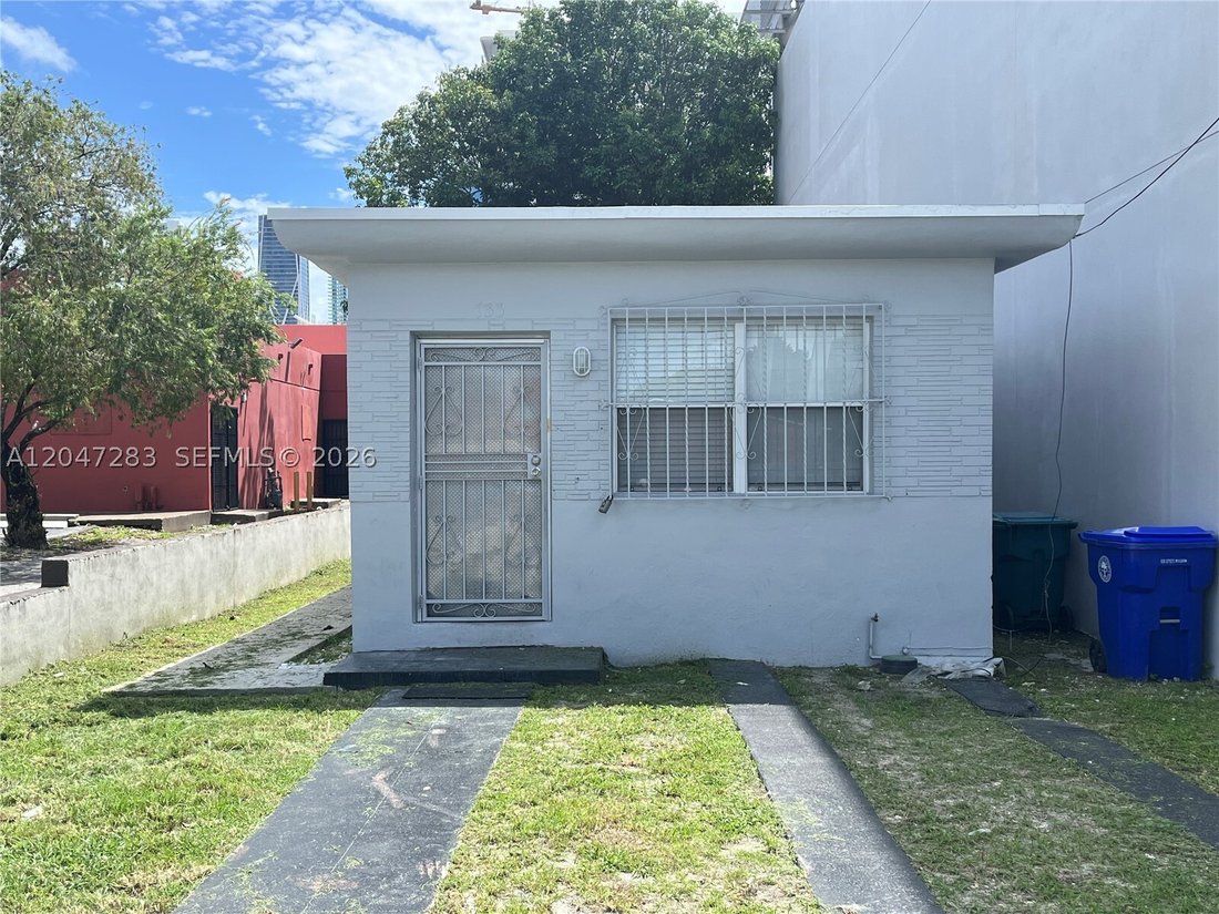House in Miami, Florida, United States 1 - 18330665