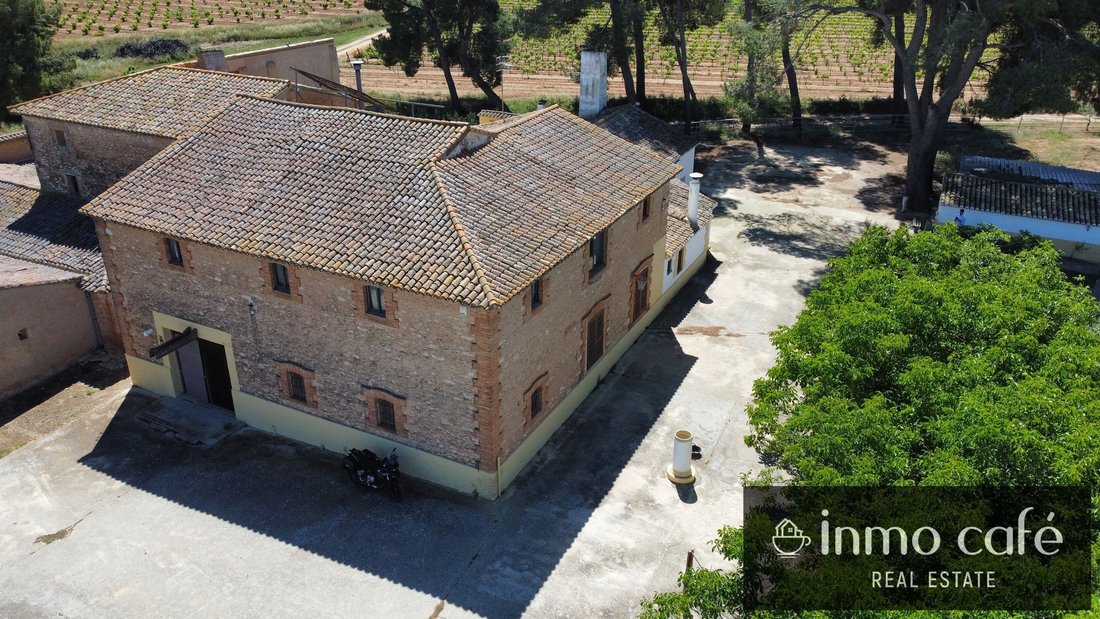 Fontanars dels Alforins, Valencian Community, Spain 4 - 18028073