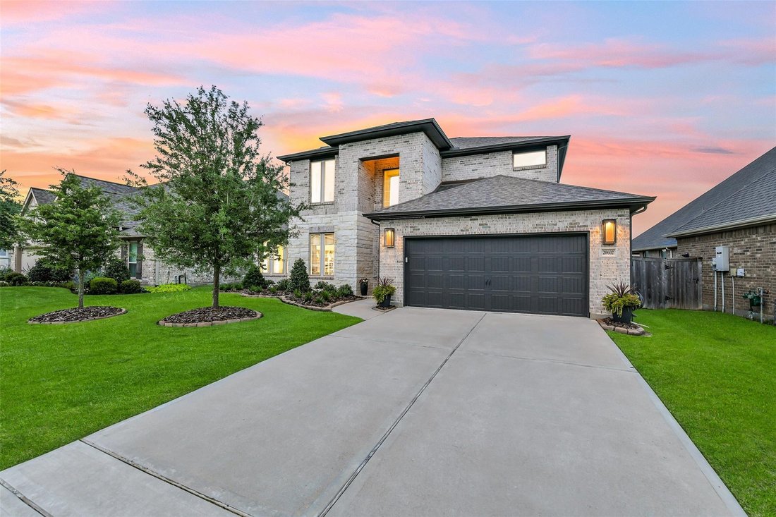 House in Tomball, Texas, United States 2 - 18327619
