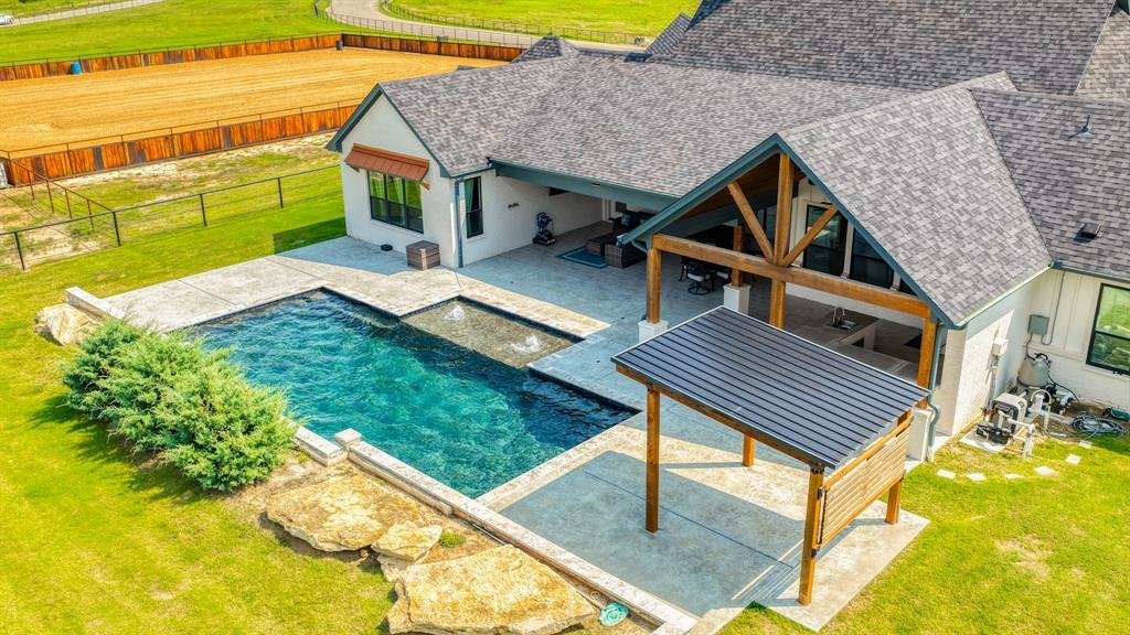 House in Weatherford, Texas, United States 5 - 18327394