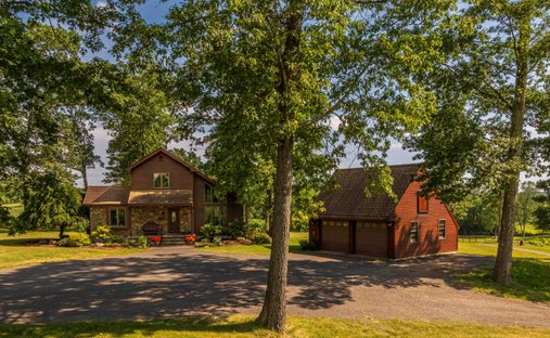 House in Hudson, New York, United States 1