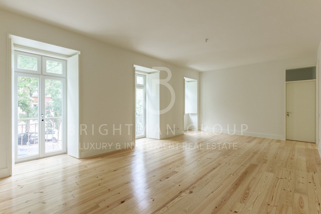 Apartment in Arroios, Lisbon, Portugal 2 - 18328157