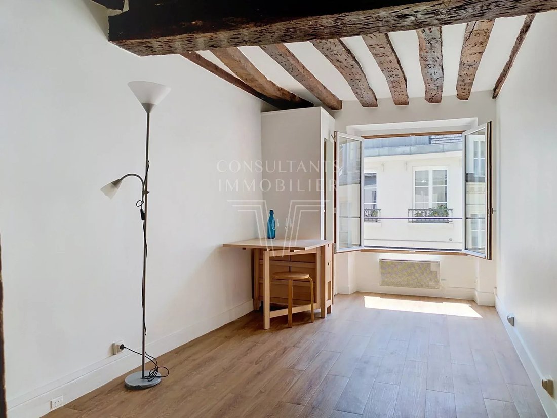 Apartment in Saint Thomas d'Aquin, Paris 7e Arrondissement, Paris 2 - 18328234