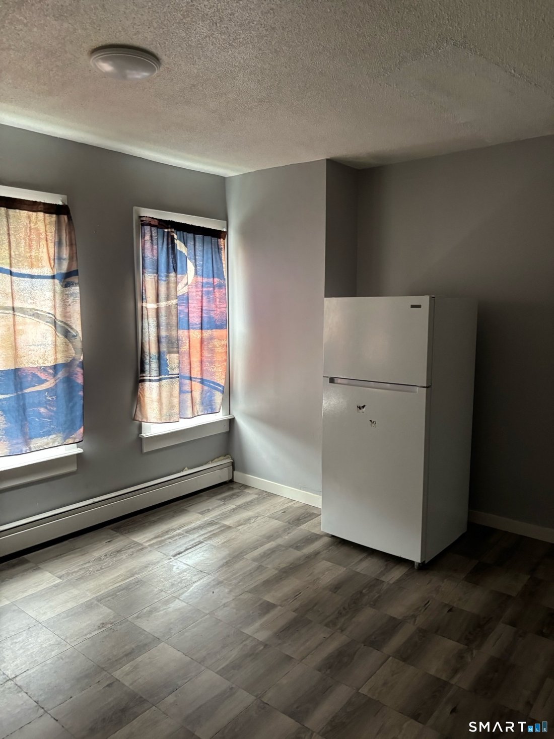Hartford, Connecticut, United States 4 - 18329336