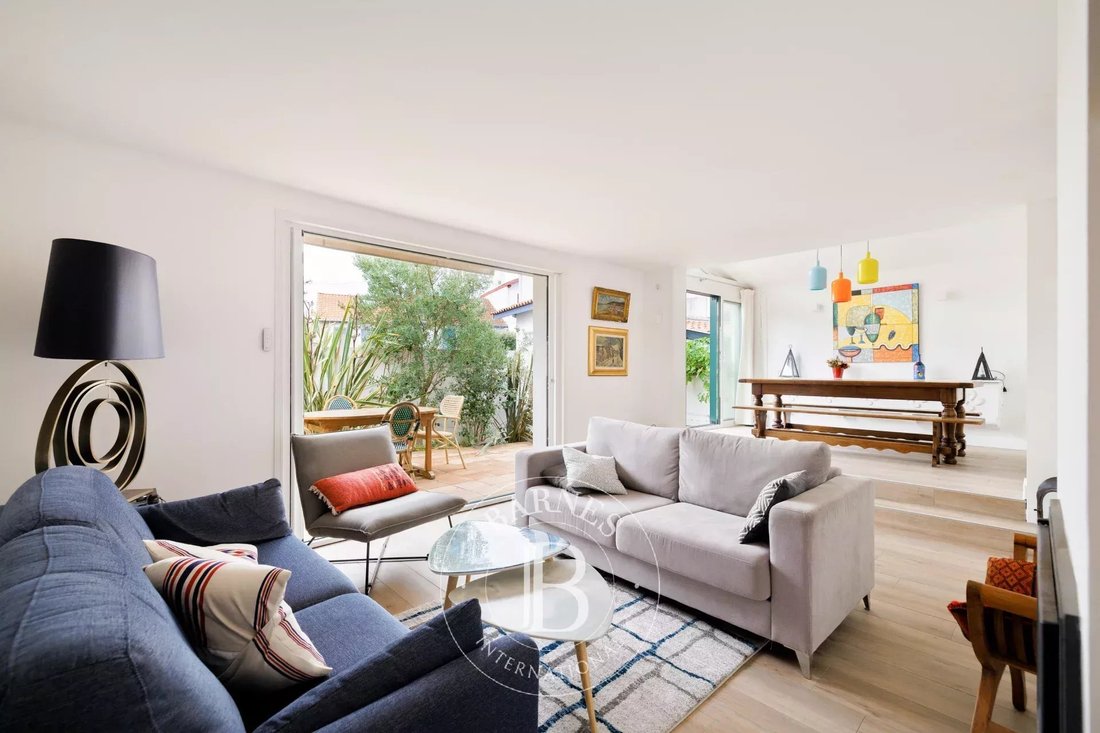 House in Biarritz, Nouvelle-Aquitaine, France 4 - 18328408