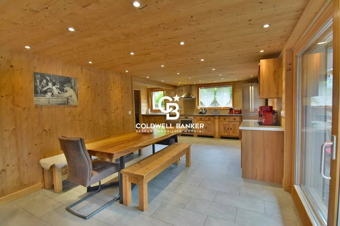 Apartment in Les Houches, Auvergne-Rhône-Alpes, France 2 - 18328321