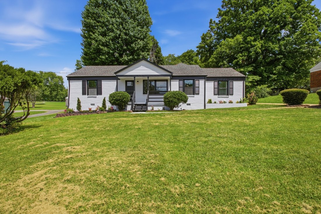 House in Columbia, Tennessee, United States 2 - 18327158