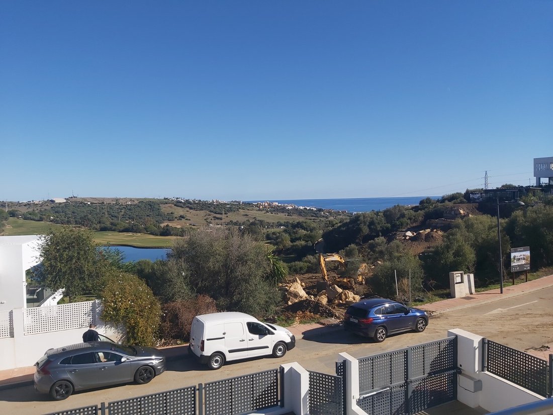 Villa in Estepona, Andalusia, Spain 3 - 18327014