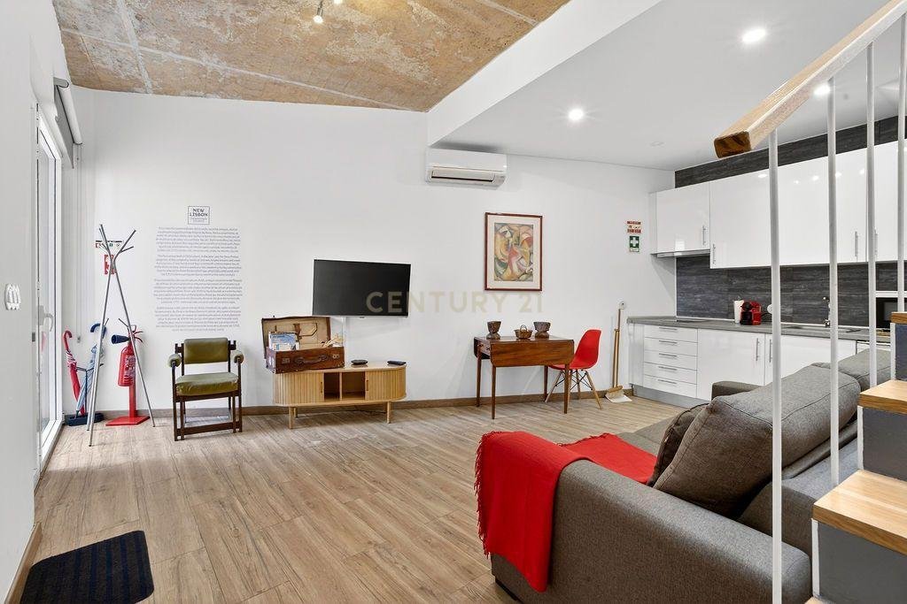 Villa in Santa Maria Maior, Lisbon, Portugal 2 - 16880485