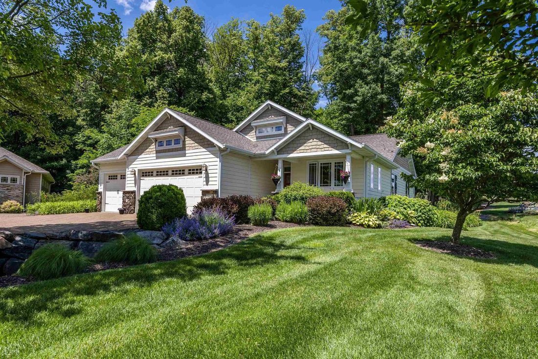 Condo in Wausau, Wisconsin, United States 1 - 18329916