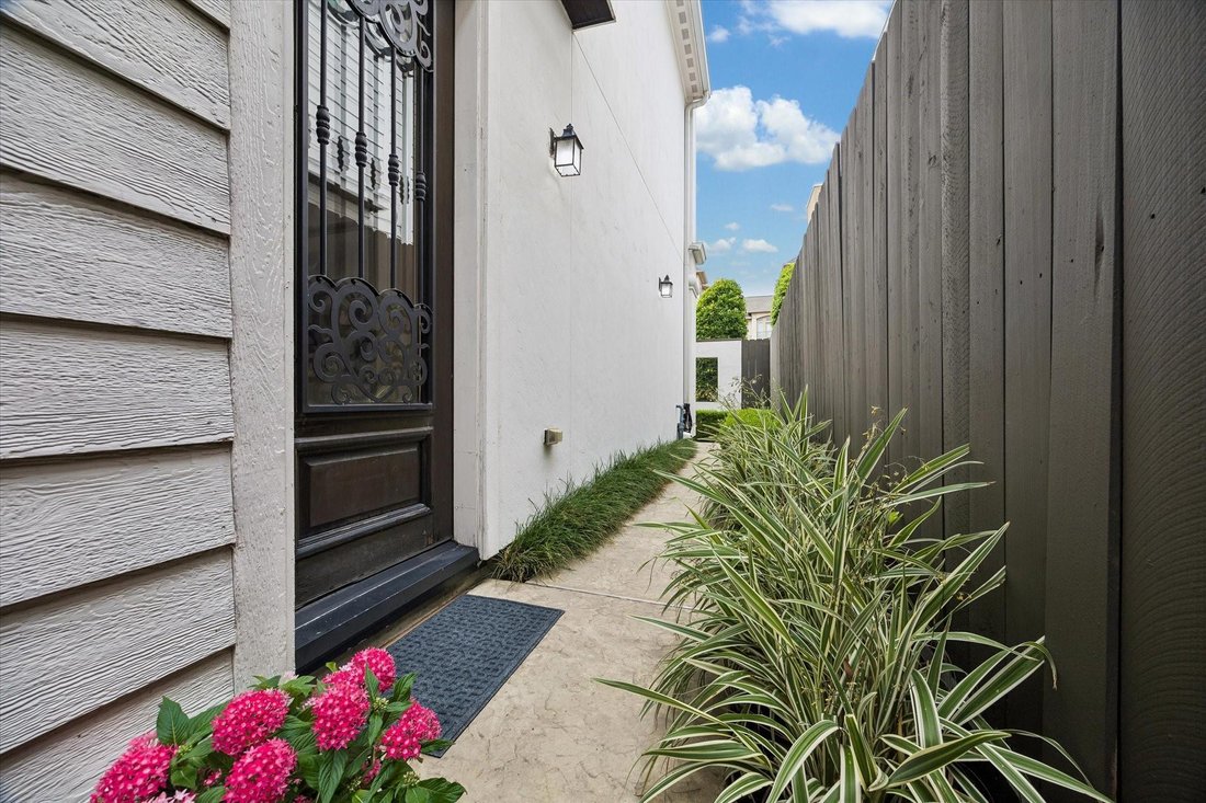 House in Houston, Texas, United States 2 - 18327612
