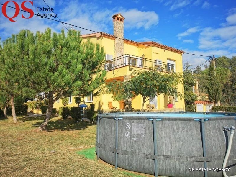 House in Medinya, Sant Julia de Ramis, Spain 3 - 18330824