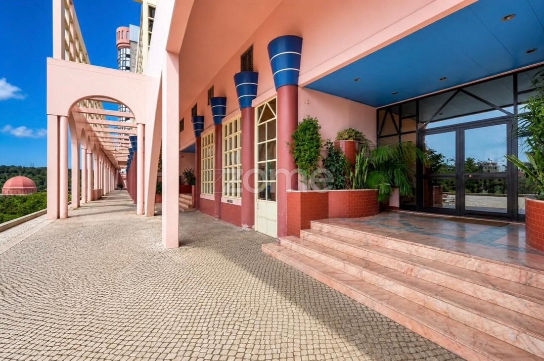 Apartment in Campolide, Lisbon, Portugal 3 - 18331745