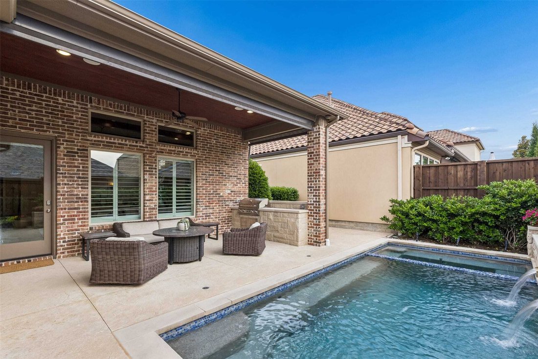 House in Frisco, Texas, United States 4 - 18168230