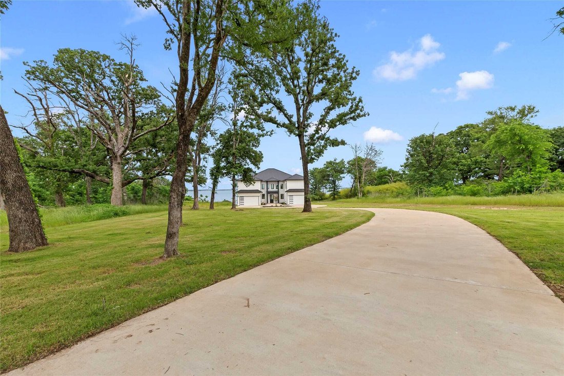 House in Tool, Texas, United States 2 - 17769758