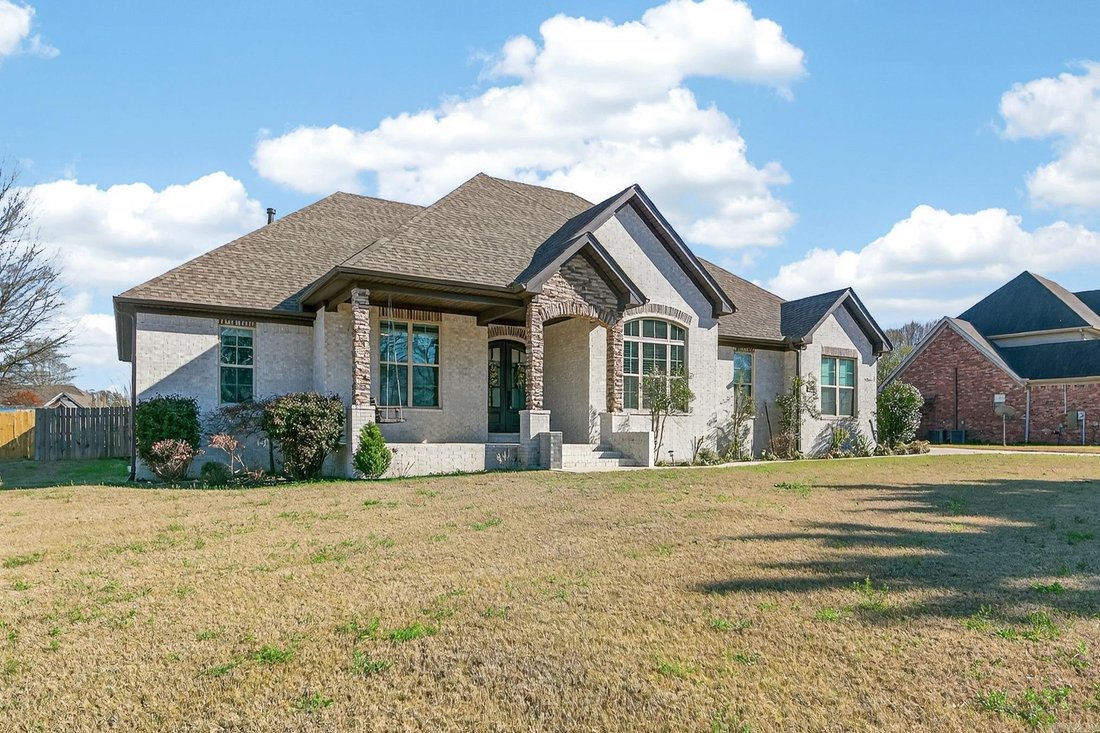 House in Cabot, Arkansas, United States 3 - 18326688