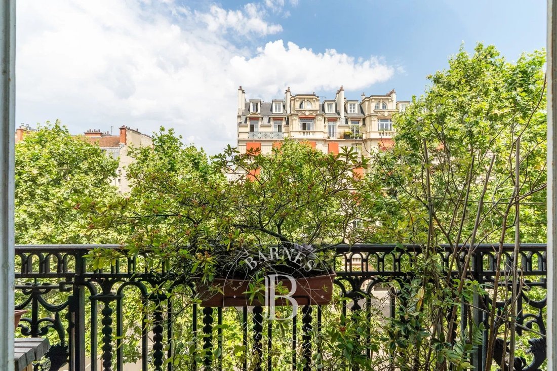Apartment in Champerret-Berthier, Paris 17e Arrondissement, Paris 2 - 18327802