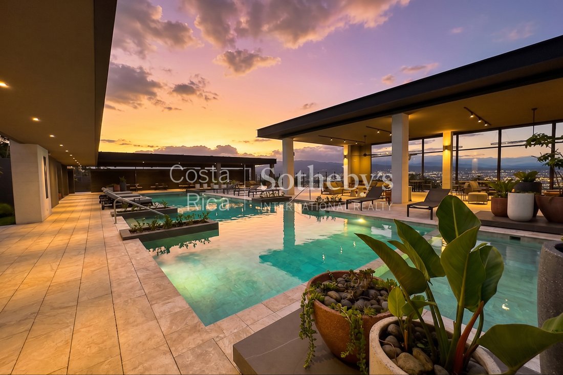 Apartment in Escazu, San José Province, Costa Rica 2 - 11836633