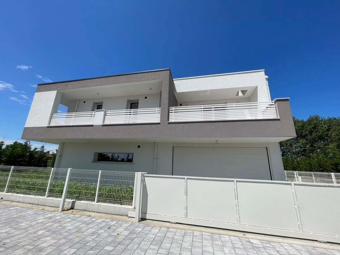 House in Abano Terme, Veneto, Italy 2 - 15330160