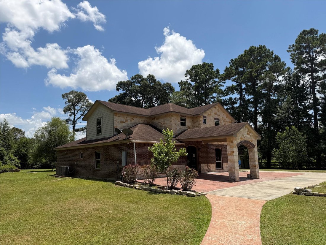 House in Cleveland, Texas, United States 1 - 16507845