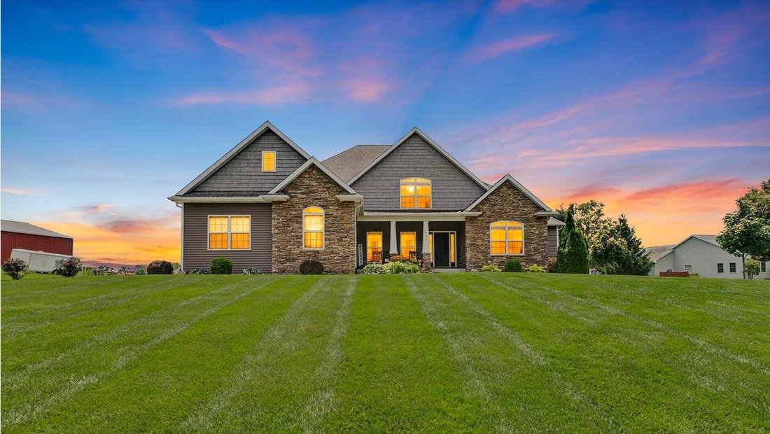 House in Monticello, Illinois, United States 1 - 18330089
