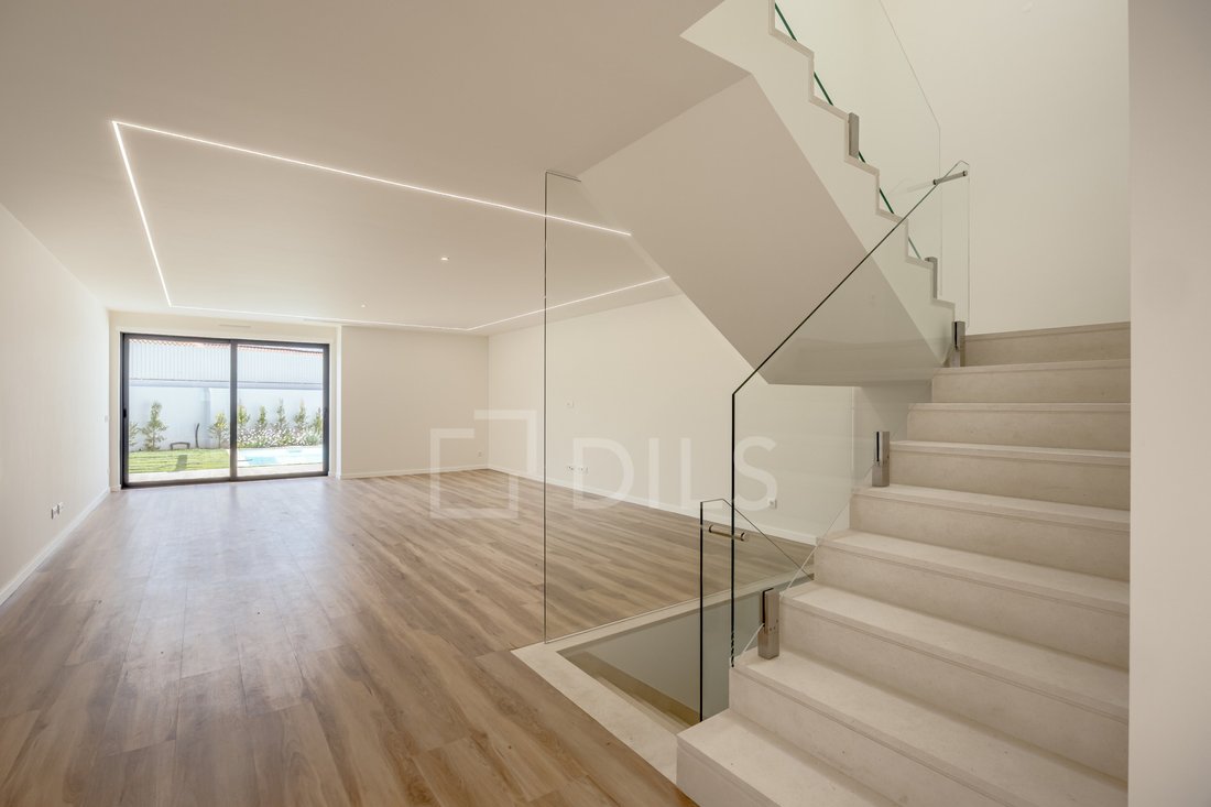 House in Parede, Lisbon, Portugal 3 - 18328202