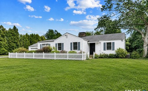 House in Orange, Connecticut, United States 1