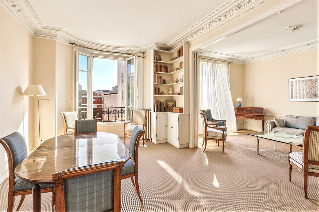 Apartment in La Plaine des Sablons, Neuilly-sur-Seine, France 3 - 18327768