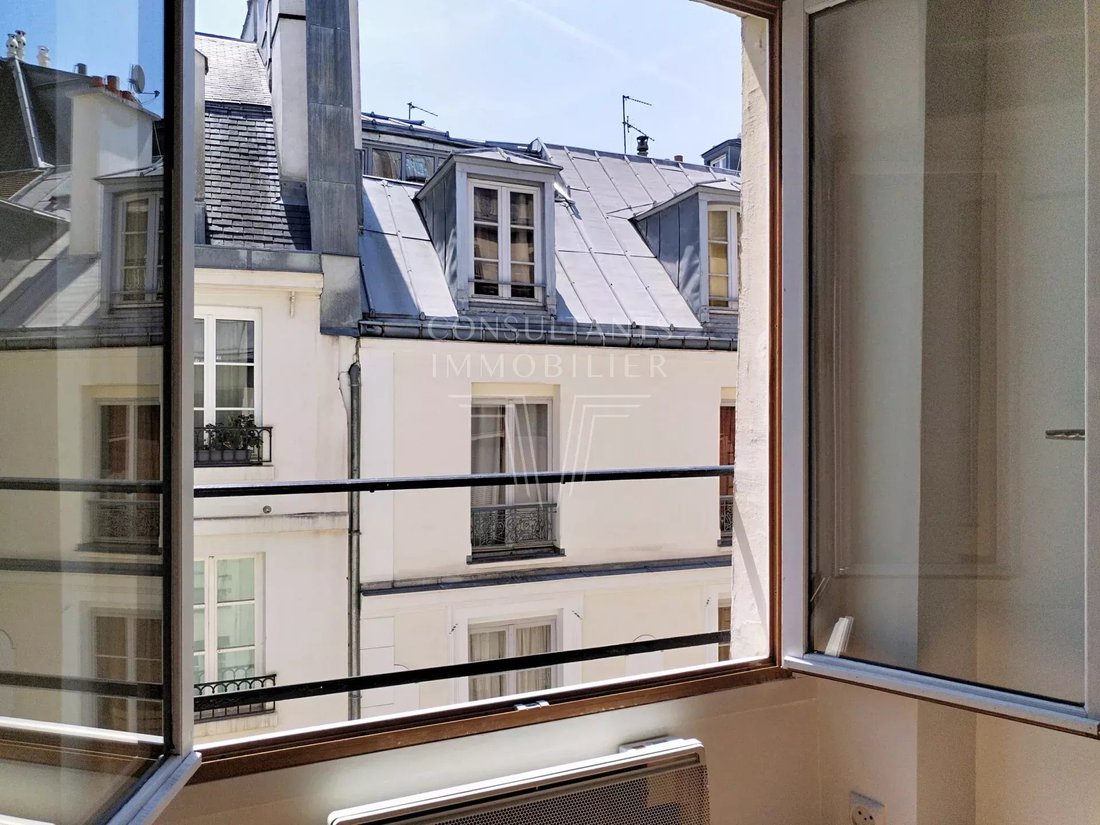 Apartment in Saint Thomas d'Aquin, Paris 7e Arrondissement, Paris 1 - 18328234
