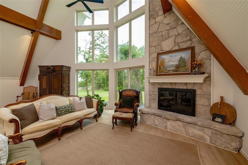 House in Paradise, Texas, United States 4 - 18331513