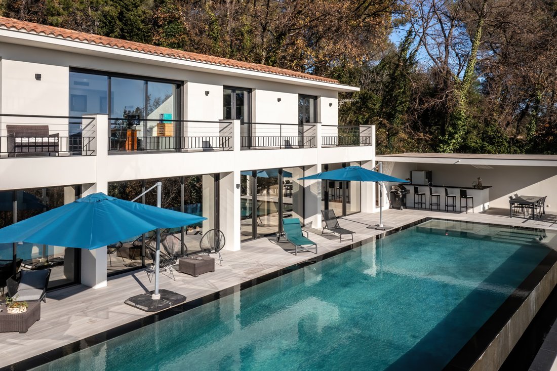 Villa in Tourrettes-sur-Loup, Provence-Alpes-Côte d'Azur, France 3 - 18330540