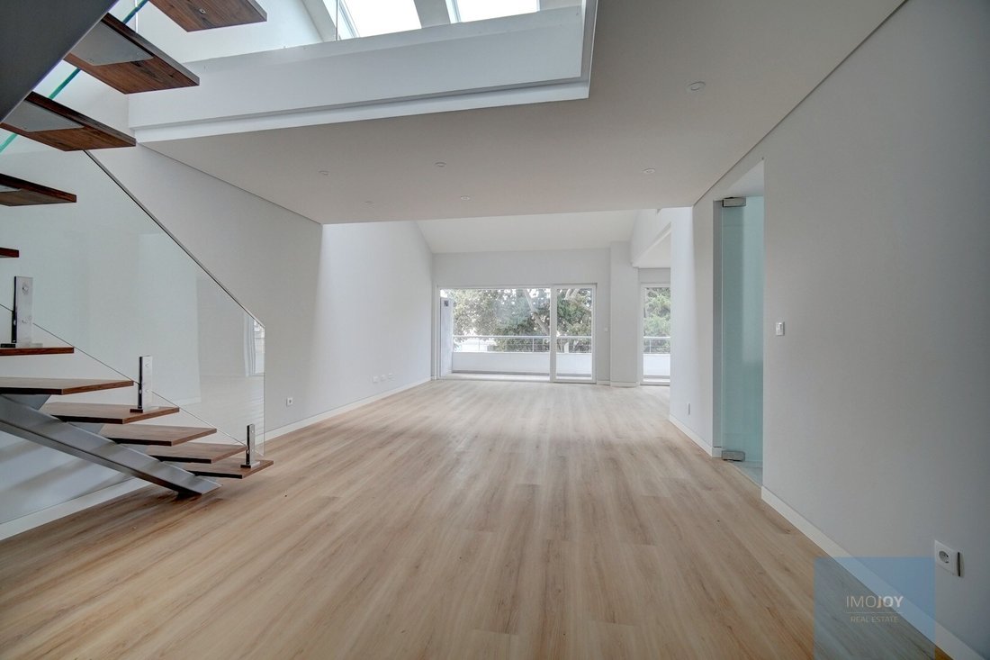 Apartment in Carcavelos e Parede, Lisbon, Portugal 3 - 18328187
