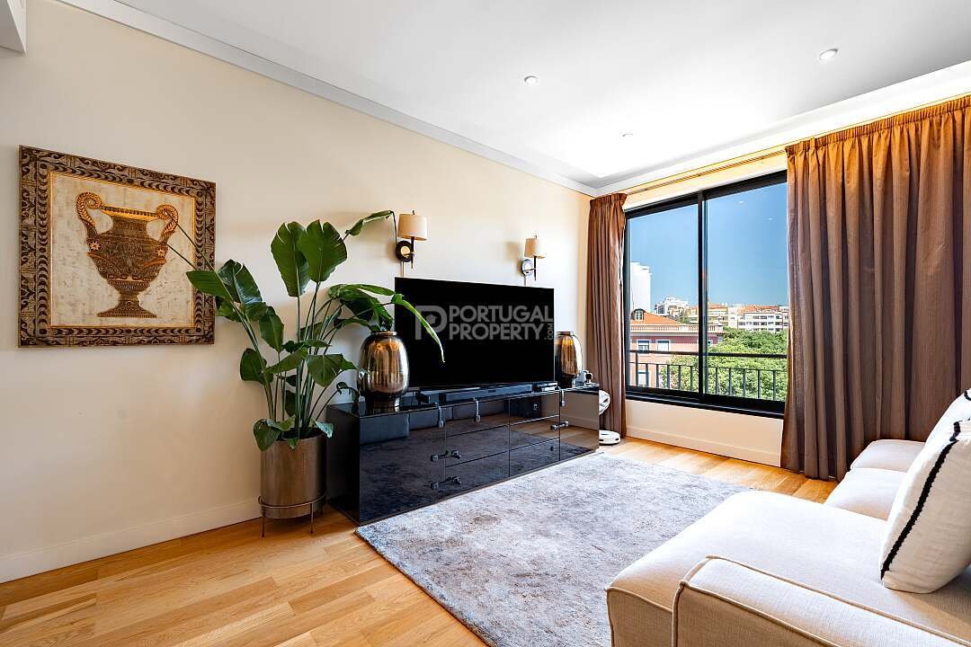 Apartment in Arroios, Lisbon, Portugal 2 - 18329080