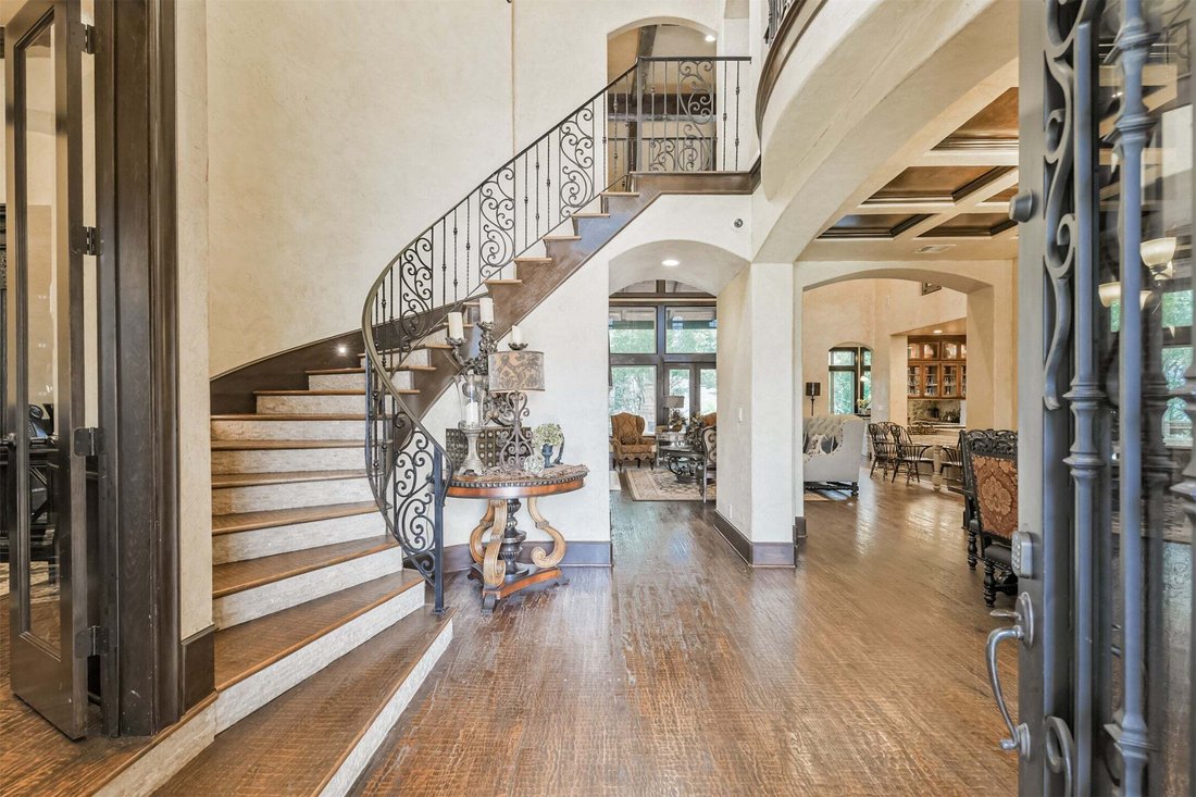 House in Conroe, Texas, United States 3 - 18331555