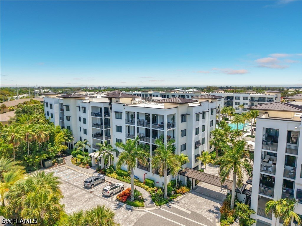 Condo in Naples, Florida, United States 3 - 18329367
